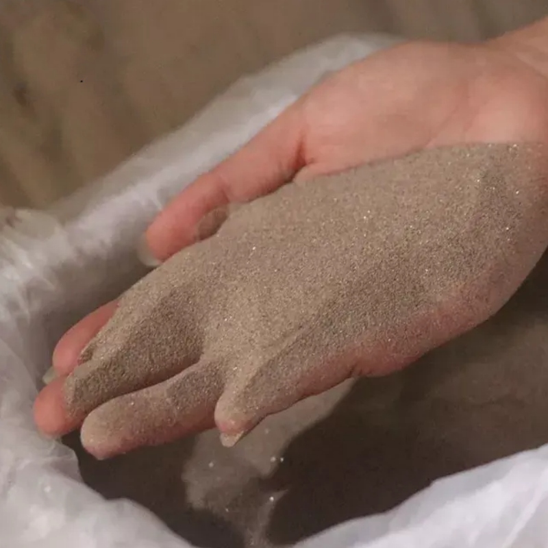 Gaineamh Siorcón Teasfhulangach 2340°C Leáphointe le haghaidh áitheanna Ardteochta
