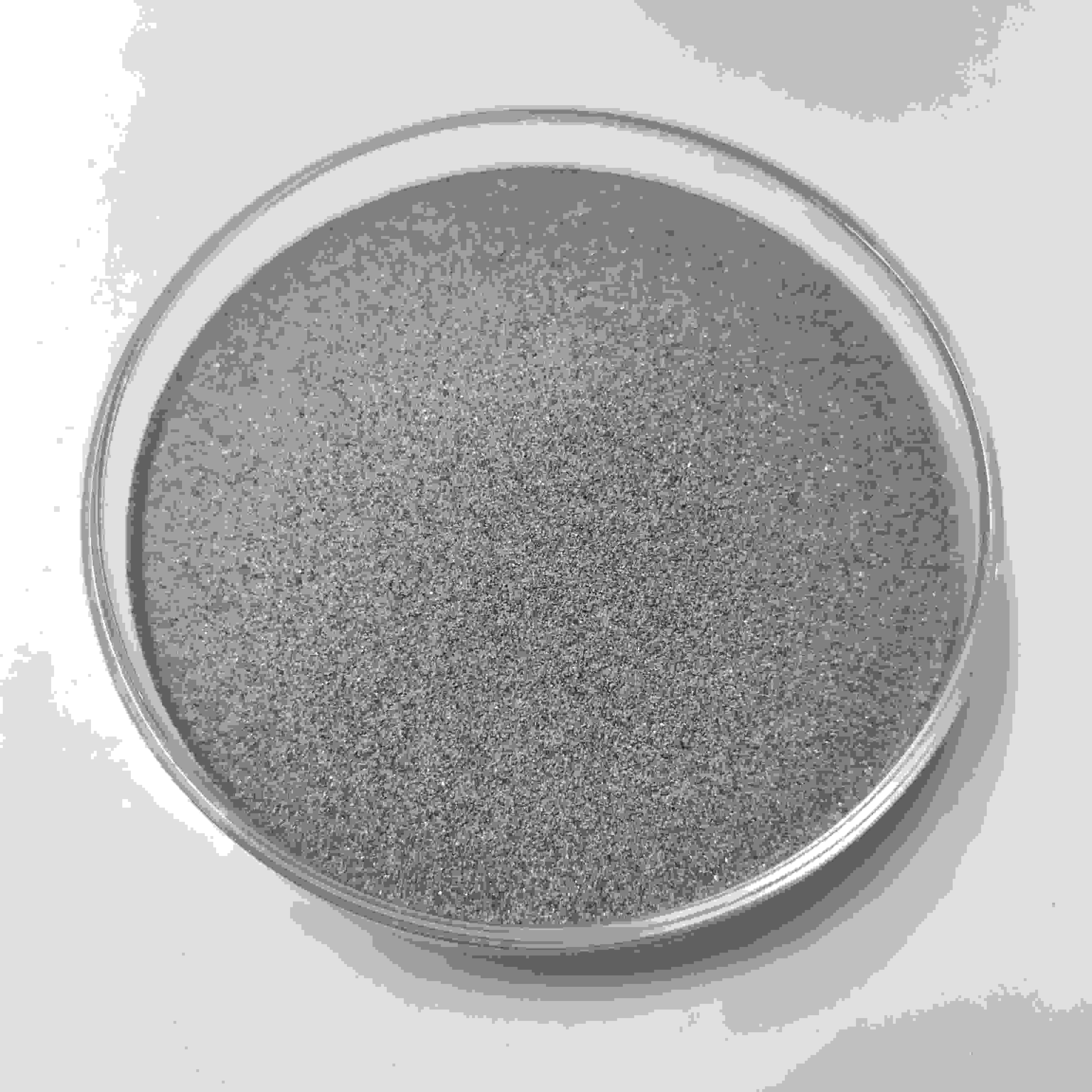 Úsáidtear Gaineamh Siorcóin 65% CAS 14940-68-2 chun Brící Alúmana Zirconia a Dhéanamh